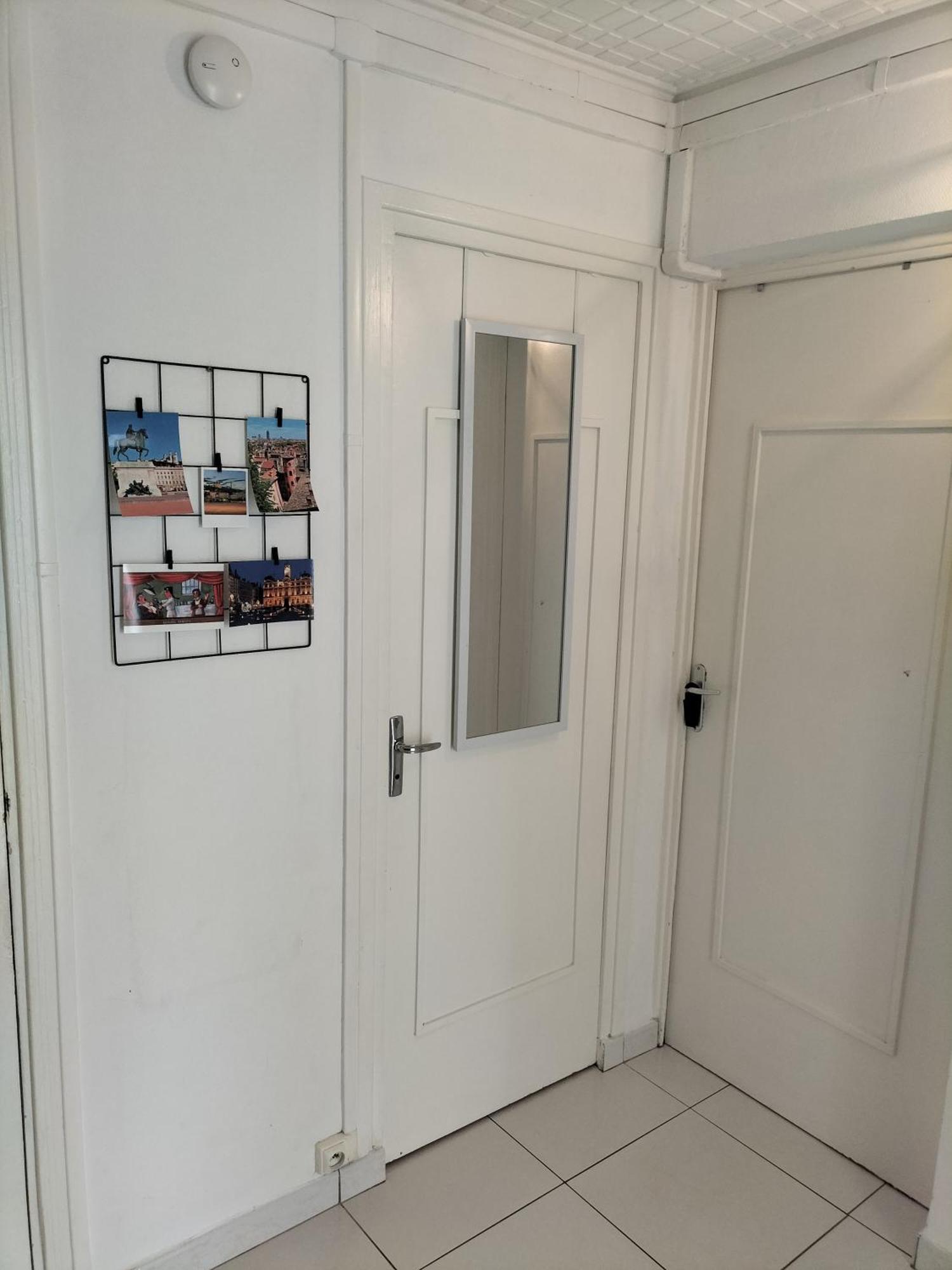 Joli Appartement Proche Metro ลียง ภายนอก รูปภาพ